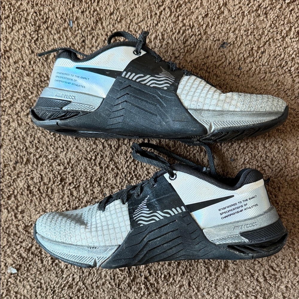 Nike Women’s Sneakers in White and Black